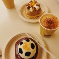  at Scoop 'n Dough in Lisbon