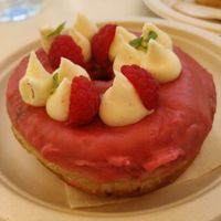 Rasberry cream at Scoop 'n Dough in Lisbon
