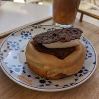 Vegan donut at Scoop 'n Dough in Lisbon