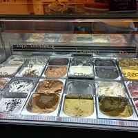 Gelato at Scoop 'n Dough in Lisbon