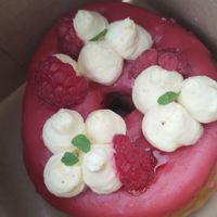 The best donut 🥹💘 at Scoop 'n Dough in Lisbon