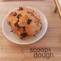  at Scoop 'n Dough in Lisbon