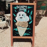 🍦 at Scoop 'n Dough in Lisbon