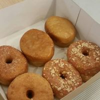 Beautiful at Scoop 'n Dough in Lisbon