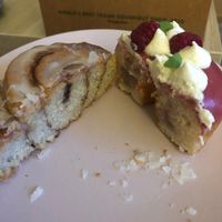 Cinnamon bun and raspberry cream  at Scoop 'n Dough in Lisbon