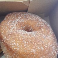 Sugar and cinnamon donut at Scoop 'n Dough in Lisbon