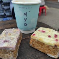 Oaties and oat latt at Myo in Cork