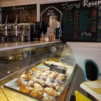 1 croissant war vegan und toll at Rosemary in Rome