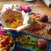 Hands of Fatima at Lovetann Kaffebar in Bergen