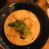 Red curry with veggie chicken at Bao Bao in Hamburg