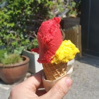 Strawberry/mango at Gelateria di Berna in Zurich