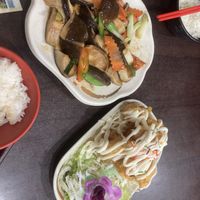 Stir fried mushrooms  at Nǎi Mù Qí Shí Fāng in Nanzhuang
