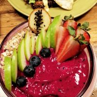 Acai Bowl vegan organic at Urbano Specialty Coffee in Madrid