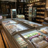 Refrigerados  at Quiero Tenerte Verde in Rosario