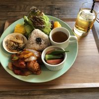 Set meal with apple juice (included) at Neu Cat Cafe in Osaka