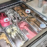 End of day vegan options 💓 at Smooth Operators in Bellagio