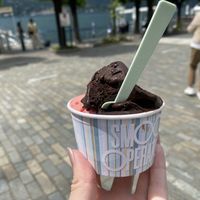   at Smooth Operators in Bellagio