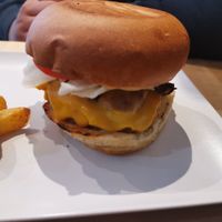 Seitan and mushroom at Melocotón Vegan Burger in Barcelona