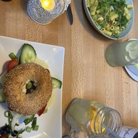 Bagel vegan belegt und Avocado-Nudeln  at Stadtflair in Koblenz