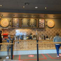 Lots of flavors  at Salt & Straw in Del Mar