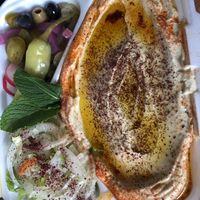 hummus plate at Bistro de Libanon in Leipzig