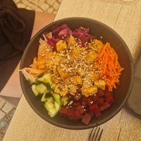 Small bowl - tofu, carrot, beetroot, pickled ginger, red cabbage, cucumber, sunflower seeds and sesame seeds at Poké Lagos in Lagos