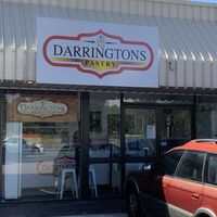 Front of shop at Darringtons in Burswood