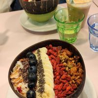 Acai bowl at Hula in Edinburgh