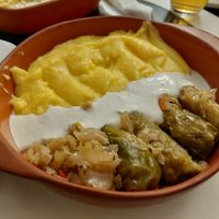 töltött káposzta és puliszka at Level Up in Bucharest