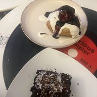 Brownie and papansi   at Level Up in Bucharest