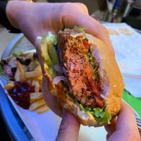 Beyond meat vegan burger yumyum at Level Up in Bucharest