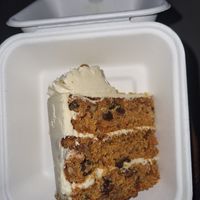 And the 🥕 🎂 is the best 👌 👍🏿 😍 🥰 at Kaylee's in Johannesburg