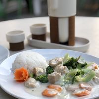 Coconut Curry ‘Chicken’ at Vegefarm in Bremen