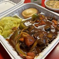 BBJerk bella  at Willowbeez Soulveg in Columbus