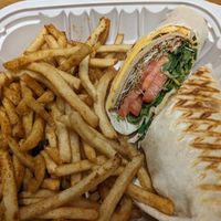 Turkey deli sandwich and fries at Willowbeez Soulveg in Columbus
