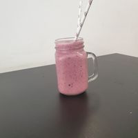 Very berry smoothie at Golden Fleece in Nottingham