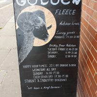 Not open when called 2.30pm Thurs, phone number nog valid nor was webdite (from Happy Cow page) at Golden Fleece in Nottingham