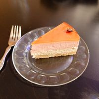 Coffee and caramel cheesecake at VeGofika Göteborg in Gothenburg