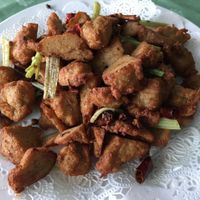 I don't know what meat this was pretending to be; chicken perhaps. But it was really good. ¥30. at Jin Hai Ge Su Si Guan in Shenzhen