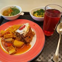 2 at Lyublyu i Blagodaryu in Yekaterinburg