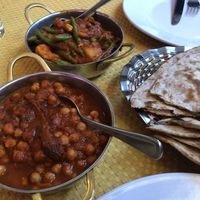 Chana masala and roti naan   at The Everest in Westport