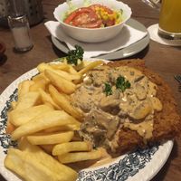 Vegan Schnitzel at Trash Chic in Cologne