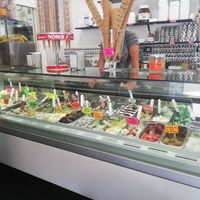 Gelato at Gelateria Brivido in Rome
