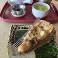 Shincha and vegan apple cake   at Tushita in Munich