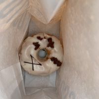 Maple and bacon, yes really. And it works at Crosstown Doughnuts - Kings Cross Market in North London