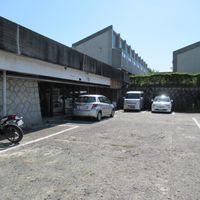 It's in that corner where some cars are parked - this is not a new picture but it seems to be the same location. It used to be called "Itadakizen". at meguri zen in Nagakute