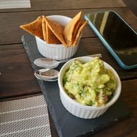 Гуакамоле с чипсами начос at Latuk in Moscow