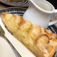 “Best Ever” Apple Pie at The Crafty Crow in Gatehouse Of Fleet