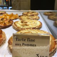 Applepie (individual) at Maison Landemaine - Rue du Temple in Paris
