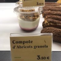 Compote d'abricots granola at Maison Landemaine - Rue du Temple in Paris